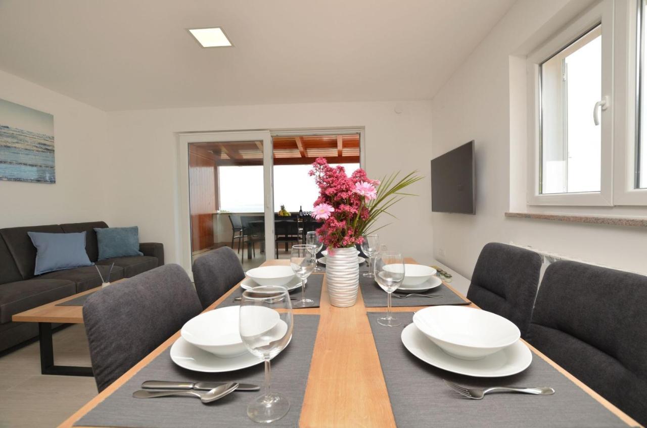 Apartments Villa Sofia Martinšćica Esterno foto