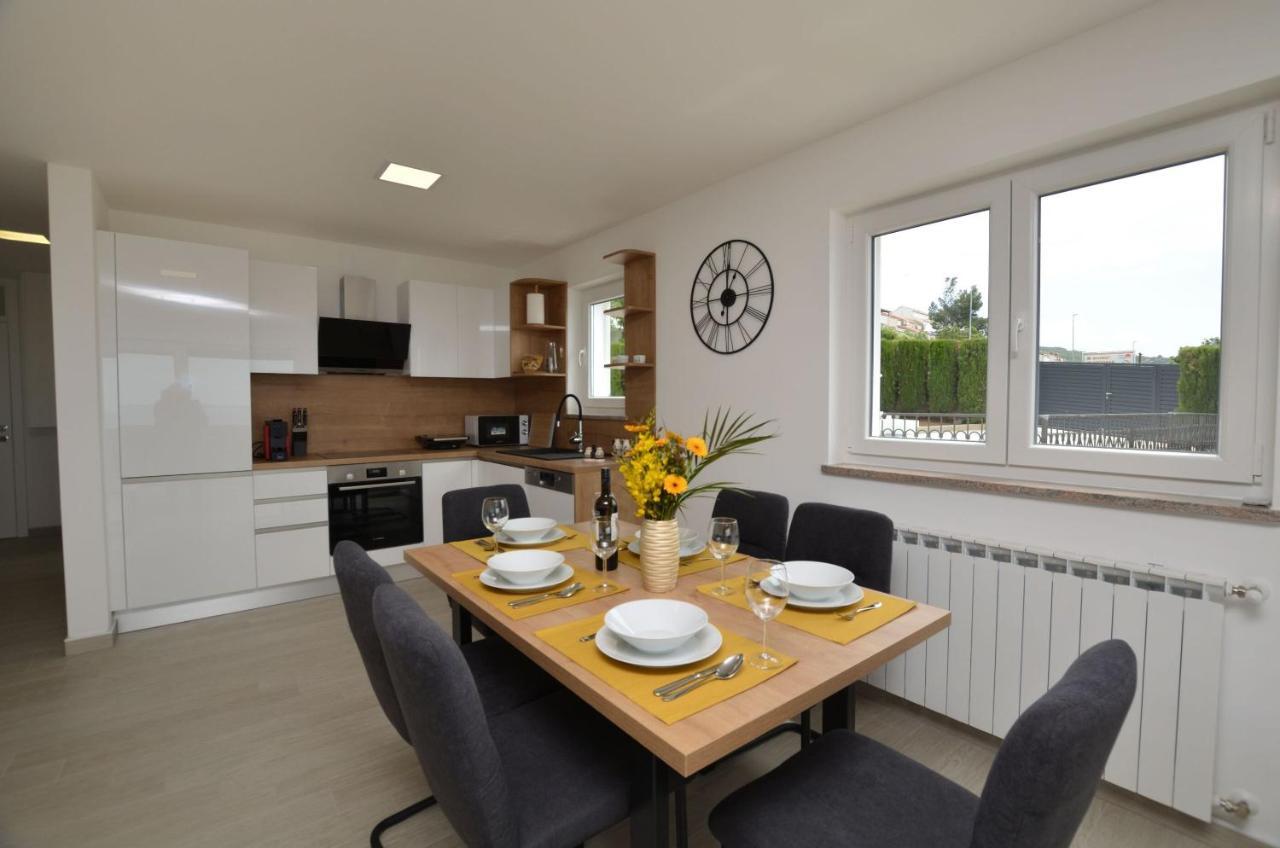 Apartments Villa Sofia Martinšćica Esterno foto