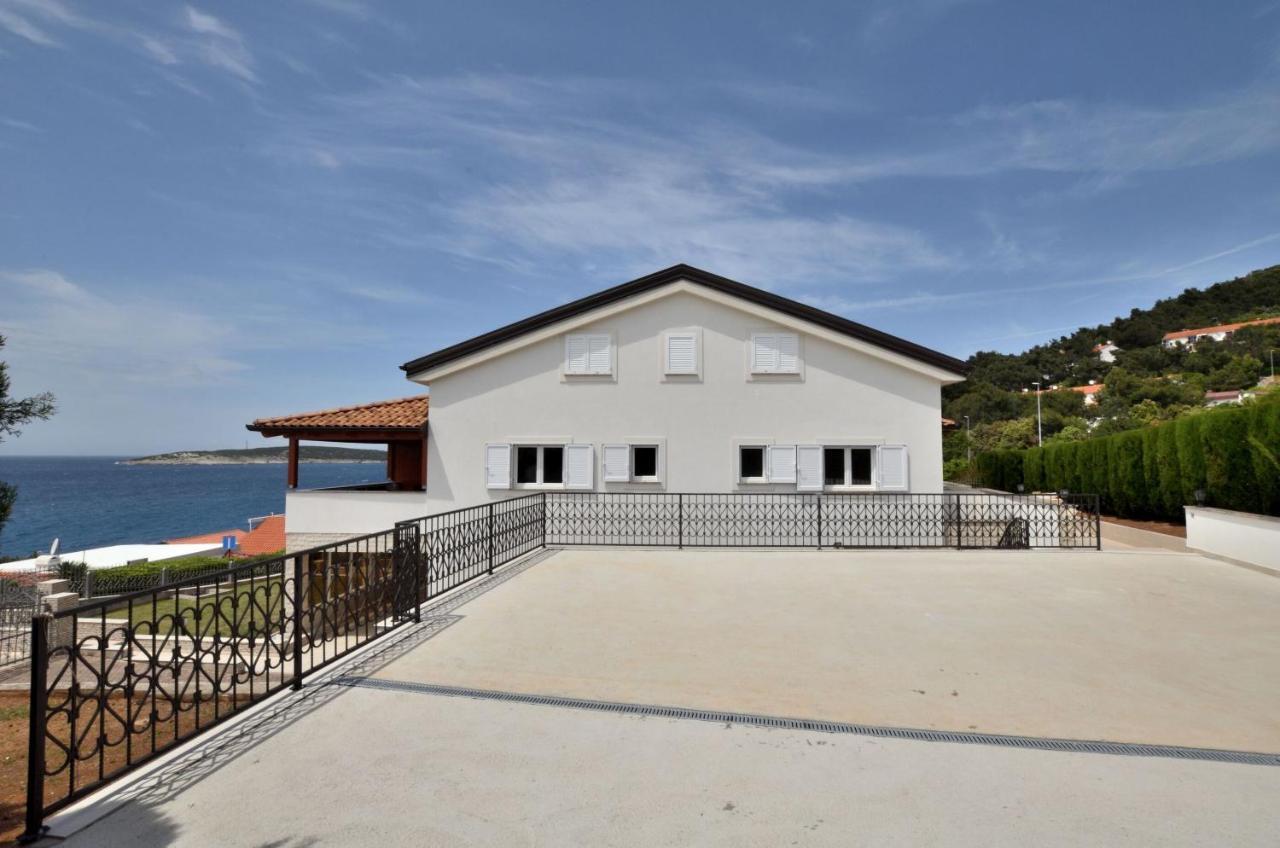 Apartments Villa Sofia Martinšćica Esterno foto