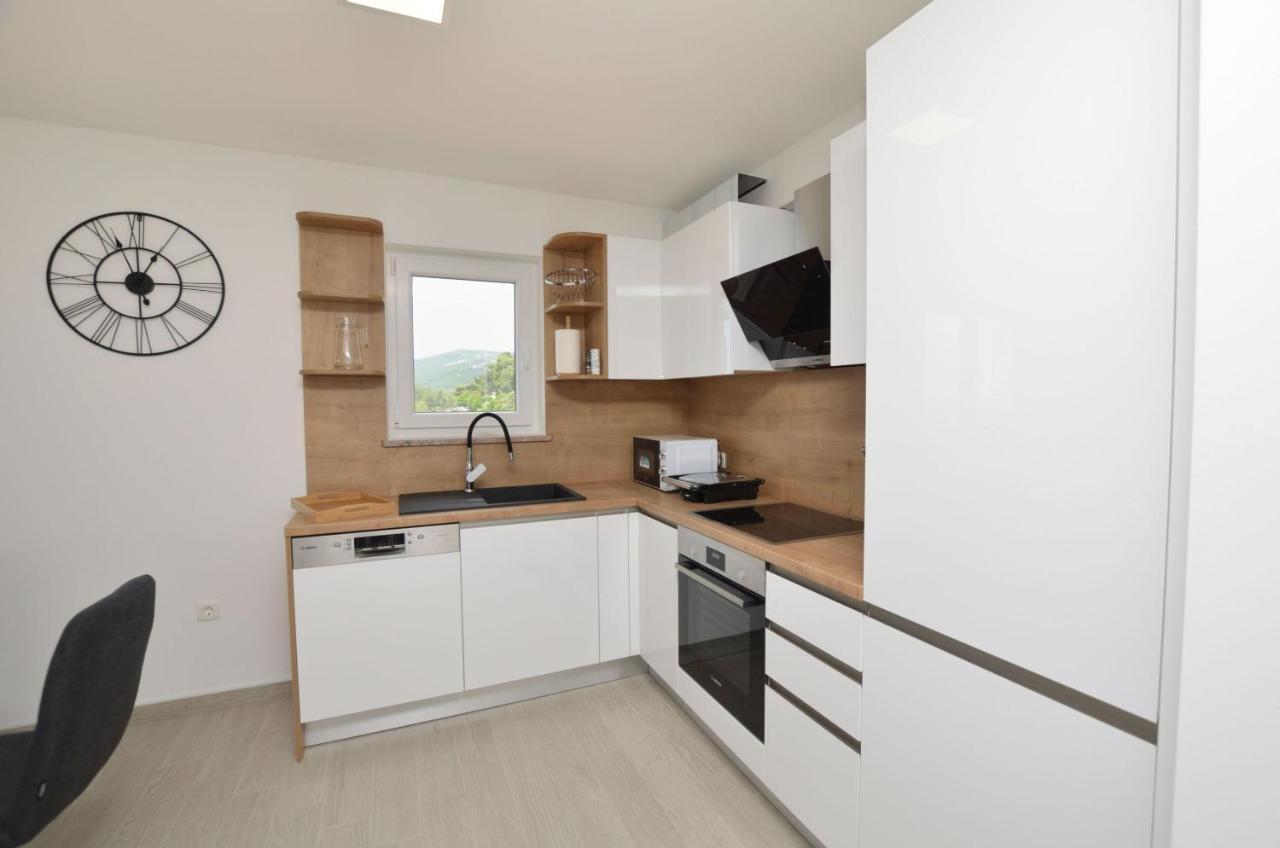 Apartments Villa Sofia Martinšćica Esterno foto